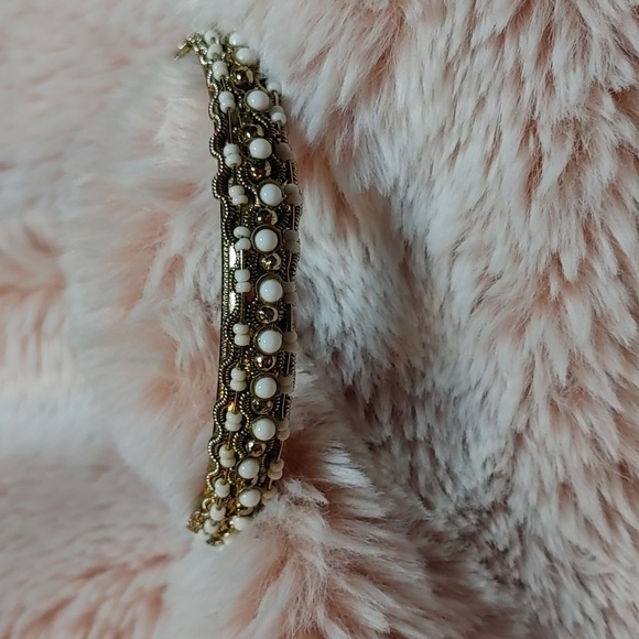 Vintage Gold Tone Bangle with White & Gold Beads - Picture 3 of 8
